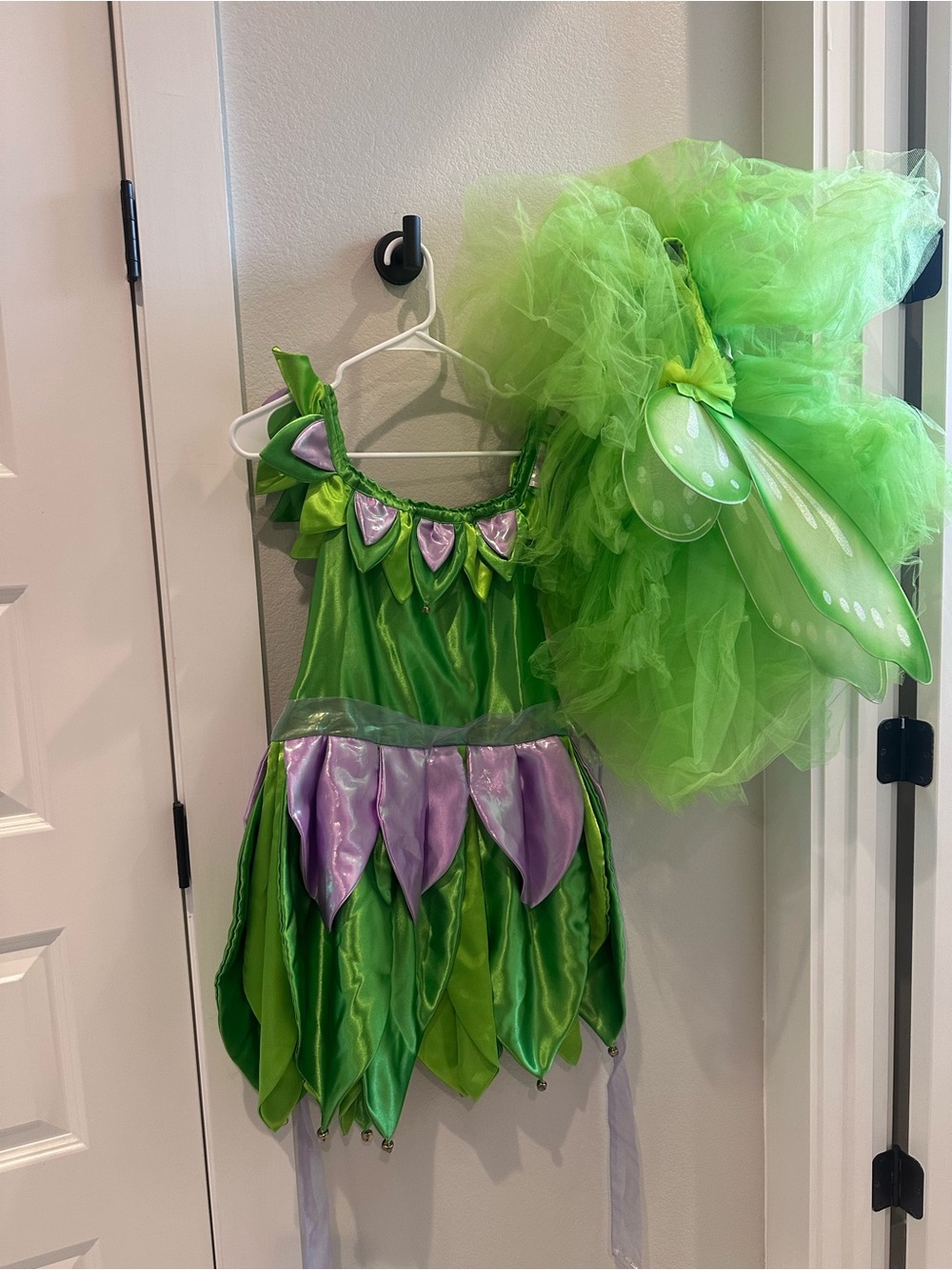 EUC Green Purple Tinkerbelle Fairy Costume Dress with Tutu & Wings